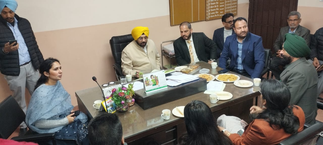 Cabinet Minister Harbhajan Singh ETO conducts surprise check of power plant and school building in Nawanshahr